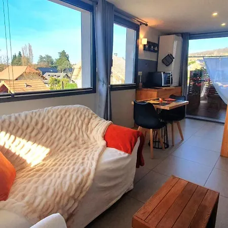 O Cocon Du Lac, Magnifique De Charme 30 M2, Ideal Curistes * Aix-les-Bains